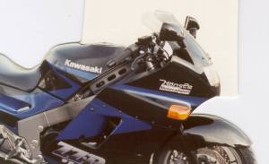 MRA  Spoilerscheibe  KAWASAKI  ZZR  1100  ZXT10C  -  1992  farblos