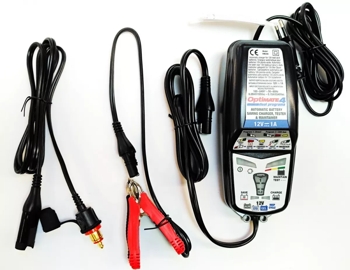Motorrad Batterie-Ladegerät OptiMate4 für alle Gel/AGM/MF, CAN-bus  kompatibel
